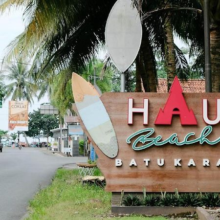 Hau Beach Batukaras Hotel ปางันดารัน ภายนอก รูปภาพ